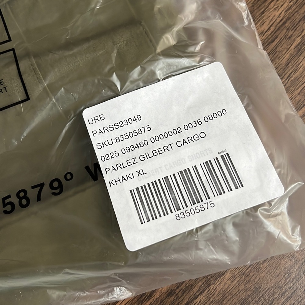 Parlez Men’s cargo shorts (SizeXL)